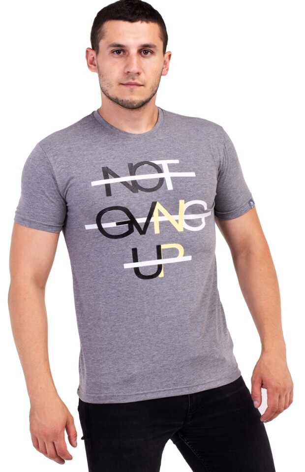 Футболка tm hector not giving up 7060