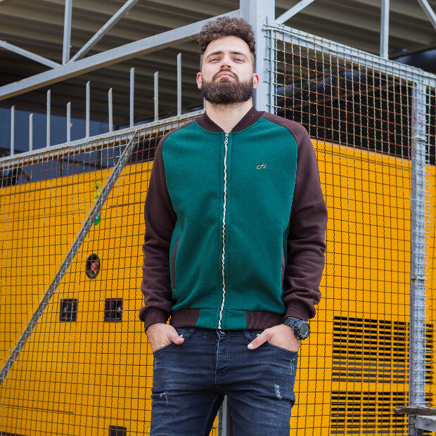 Бомбер с нашивкой tm hector 8452