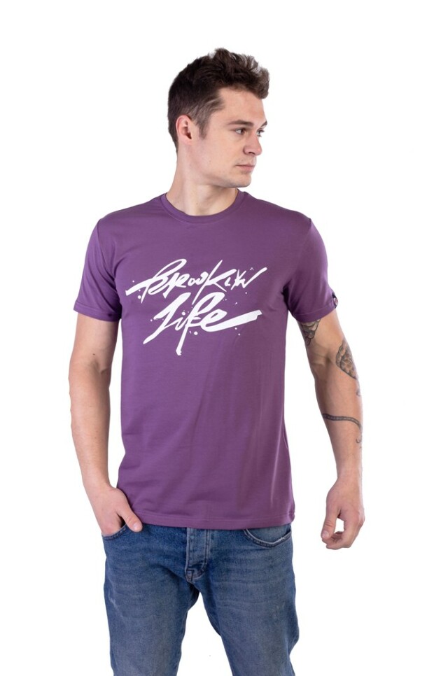 Мужская футболка broken life 15141
