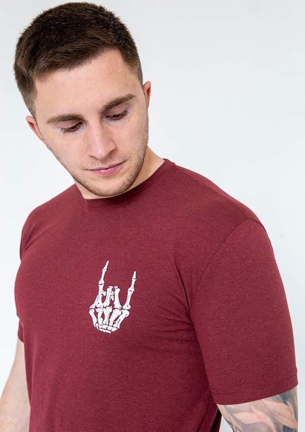 Чоловіча футболка bone hand 15071