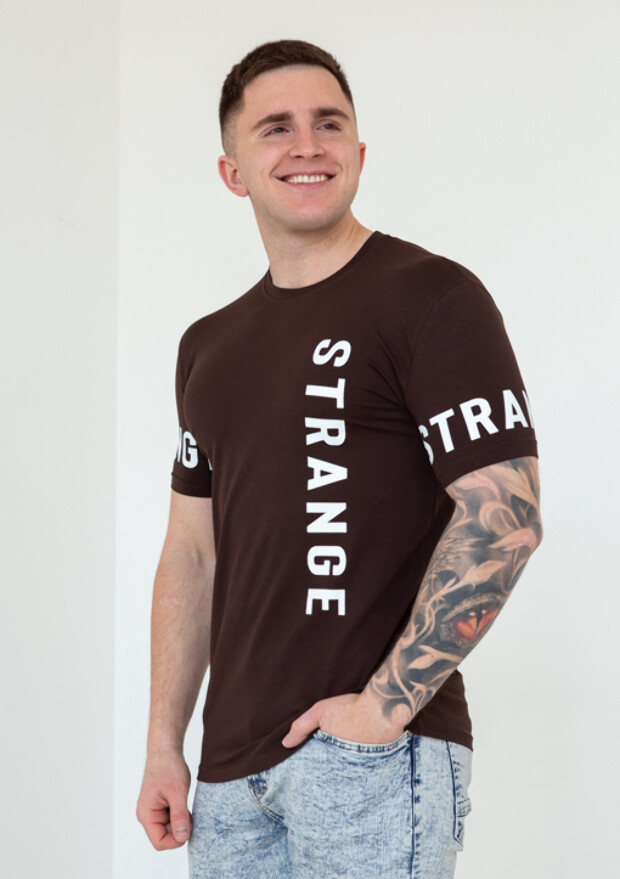 Футболка чоловіча strange 22004