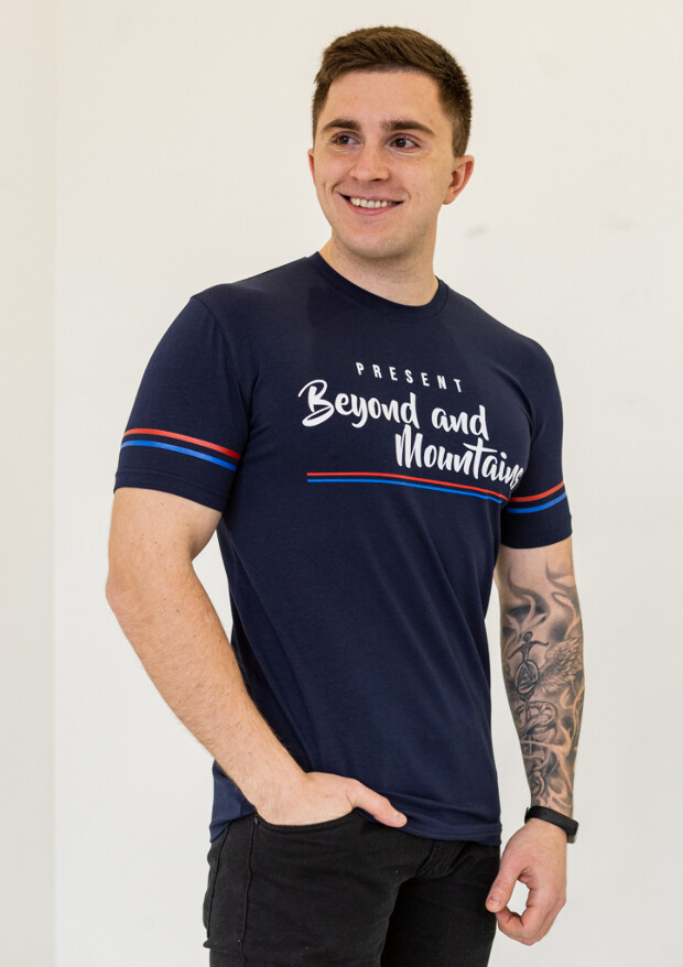 Футболка чоловіча beyond and mountains 22010