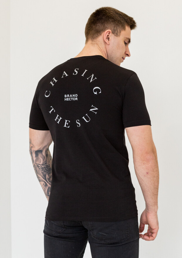 Футболка чоловіча chasing the sun 22024