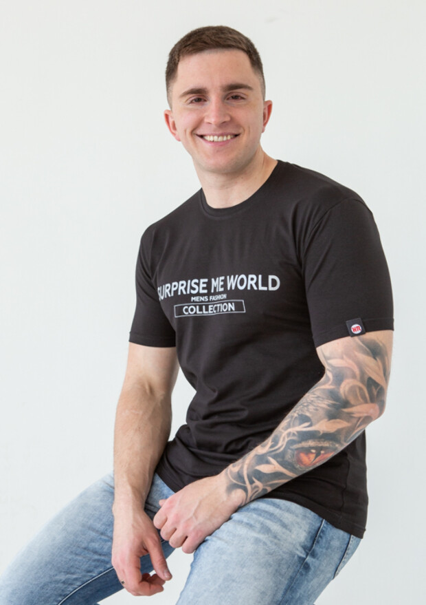 Футболка чоловіча surprise me world 22026