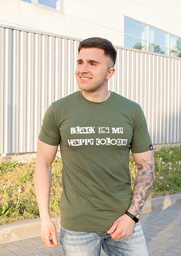 Чоловіча футболка black is my happy colour 22029