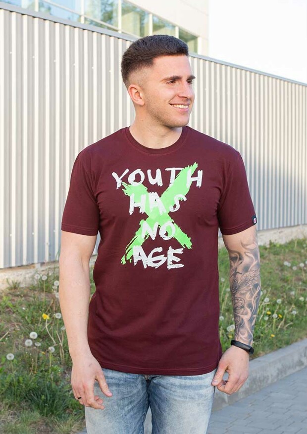 Футболка мужская youth has no age 22041