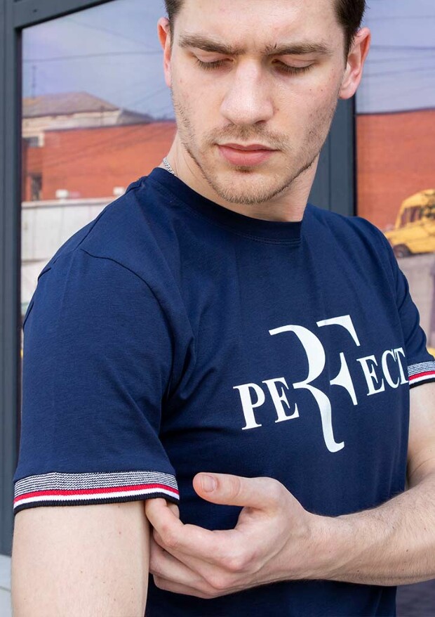 Мужская футболка с манжетами на рукавах 22087