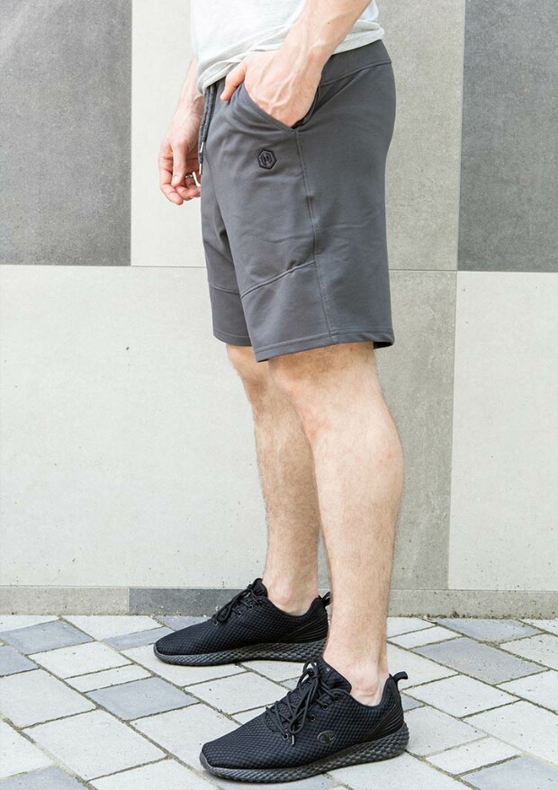 Чоловічі шорти з карманом на замку 25007