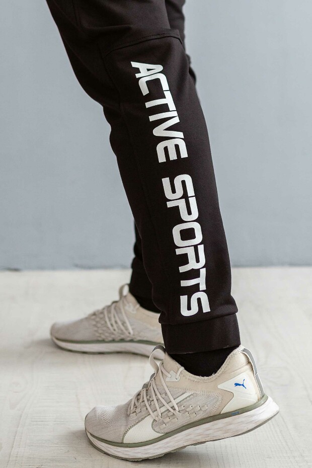 Спортивні штани з накладним карманом 17466