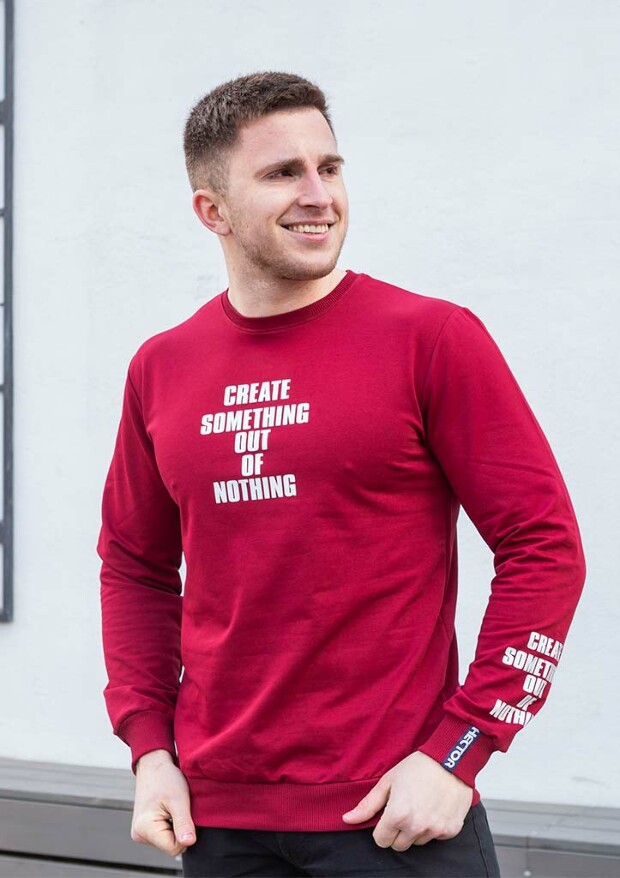 Оригинальный свитшот  с принтом на груди и рукаве 17072