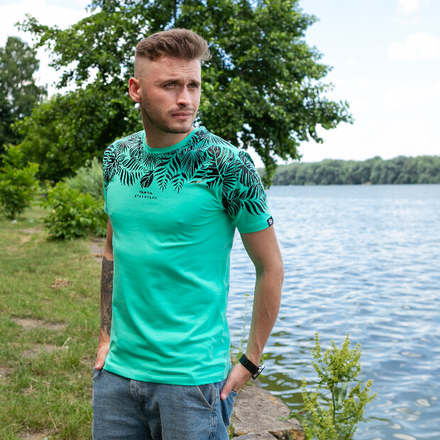 Чоловіча футболка tropical 40043
