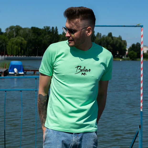 Чоловіча футболка believe me 40045