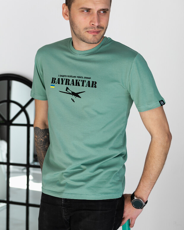 Чоловіча футболка байрактар 40181