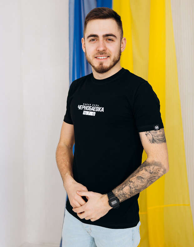 Чоловіча футболка чорнобаївка 40191