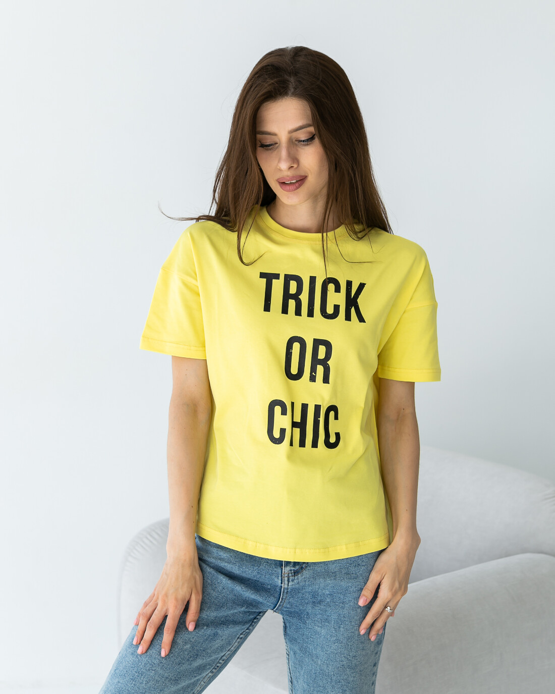 Женская футболка trick or chic 24537