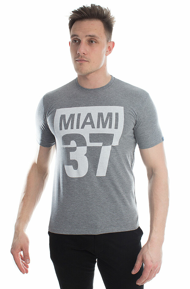Мужская футболка miami 37 5011