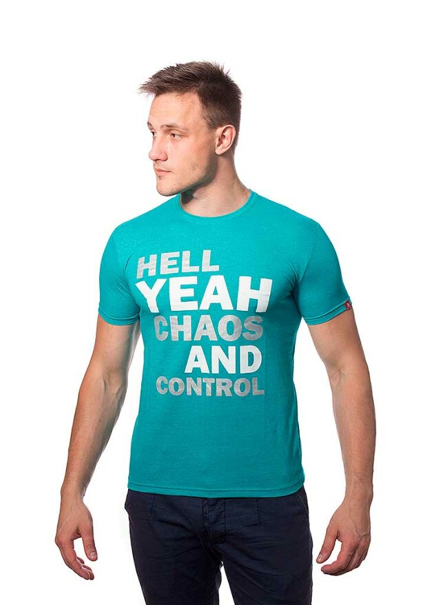 Футболка hell yeah chaos and control 5025