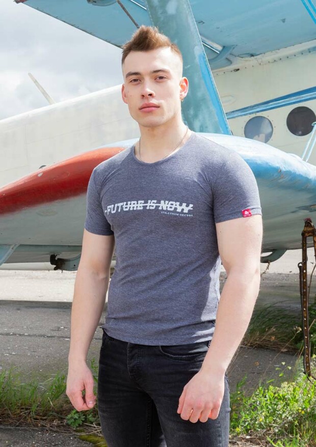 Мужская футболка future is now 7273