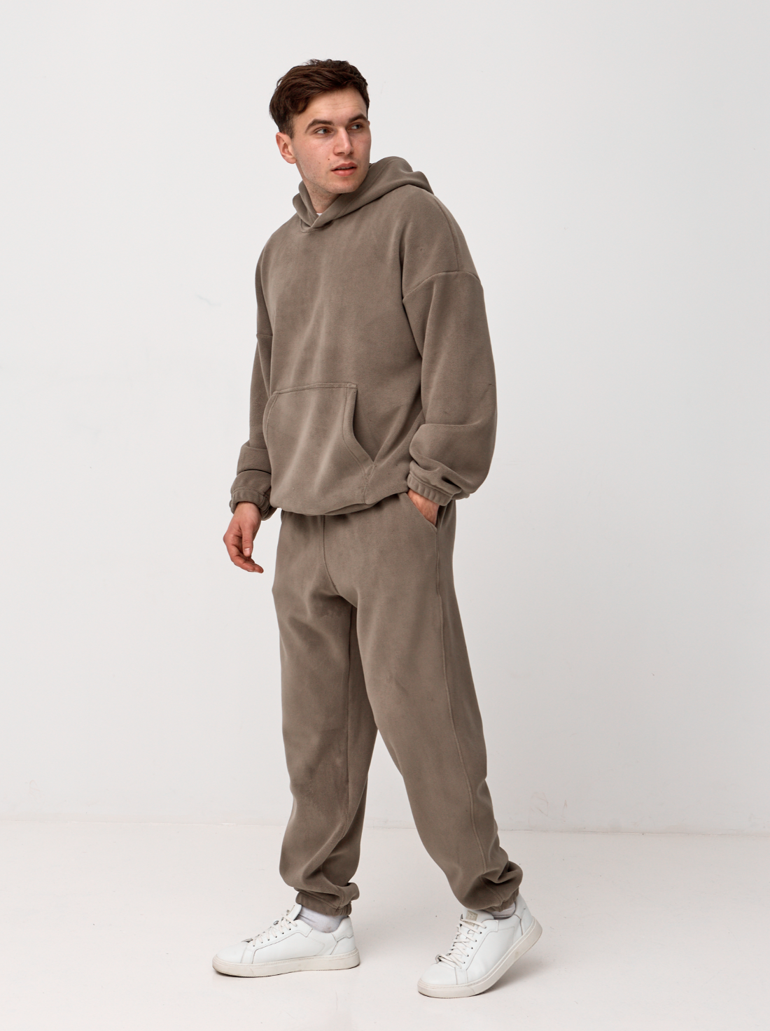 Флісовий oversize костюм з кишенями-кенгуру та євроманжетами 30591