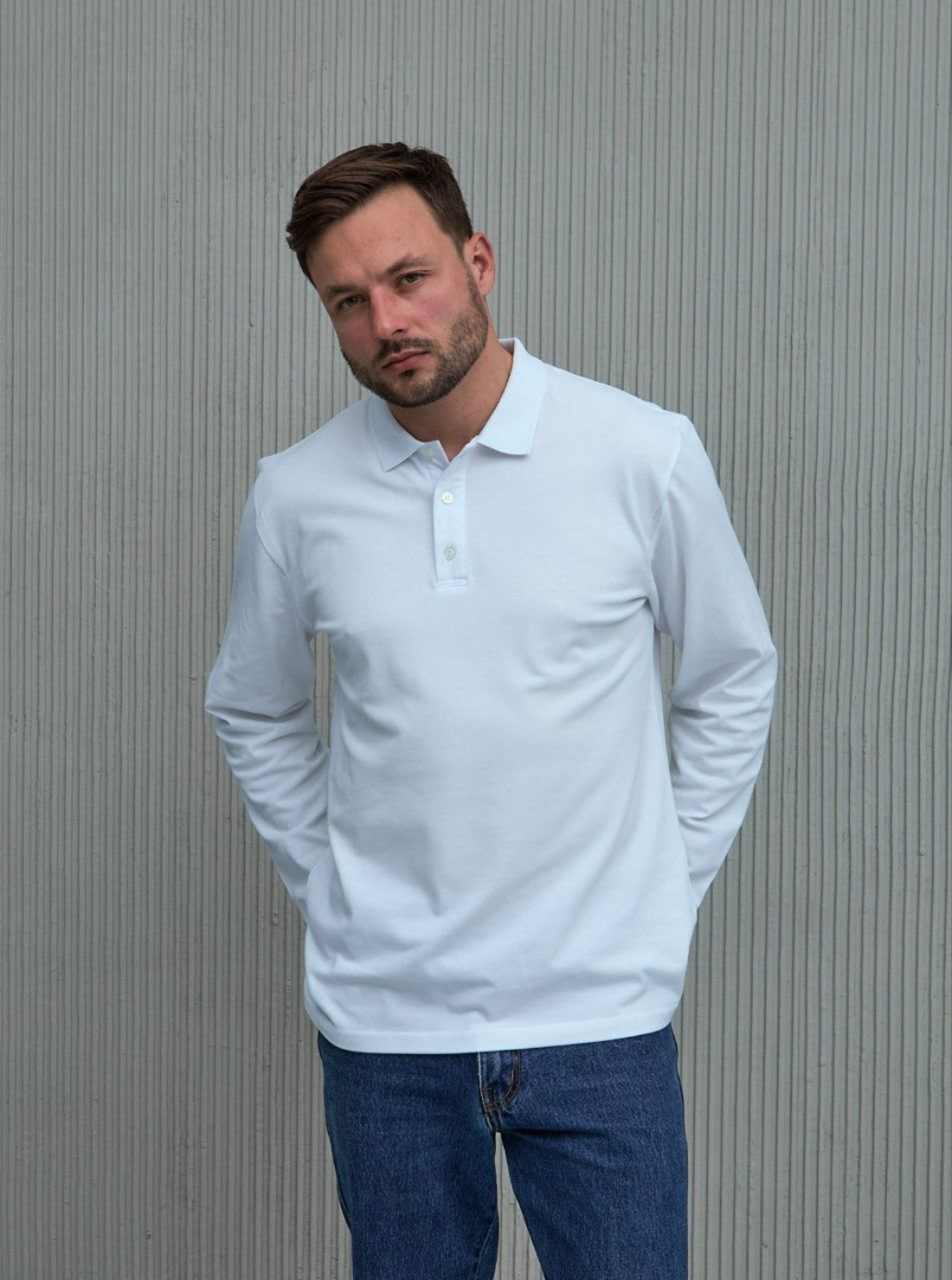 Чоловіче поло з відкладним коміром та довгими рукавами 19563