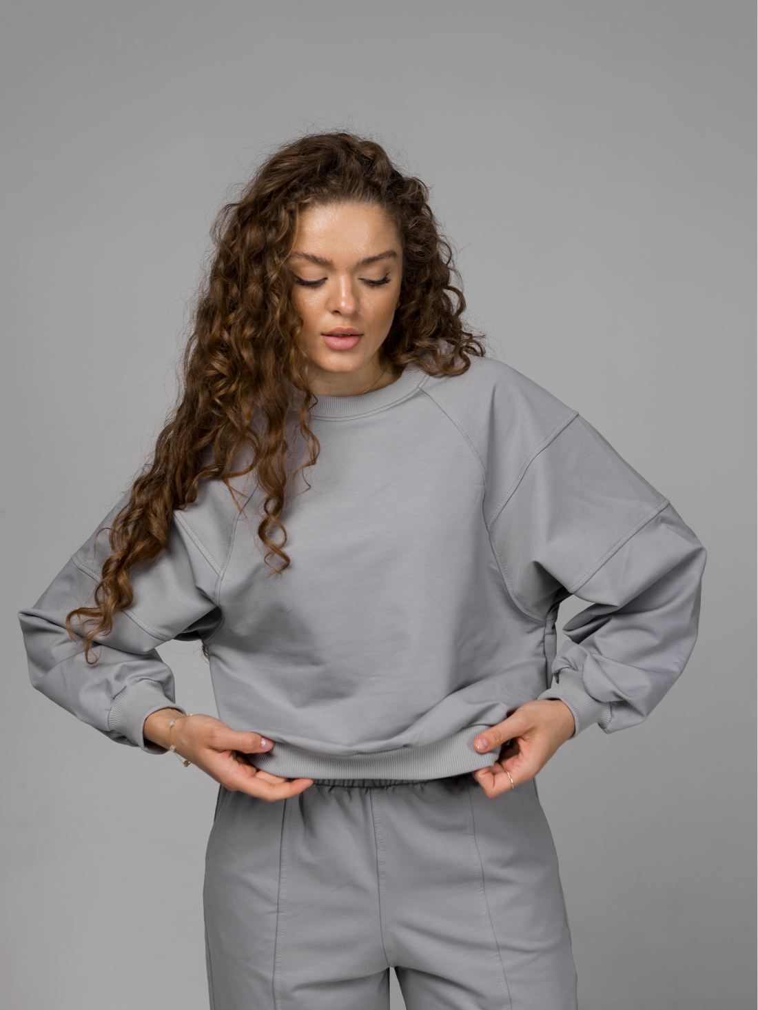 Трендовый женский oversize костюм Hector 24099