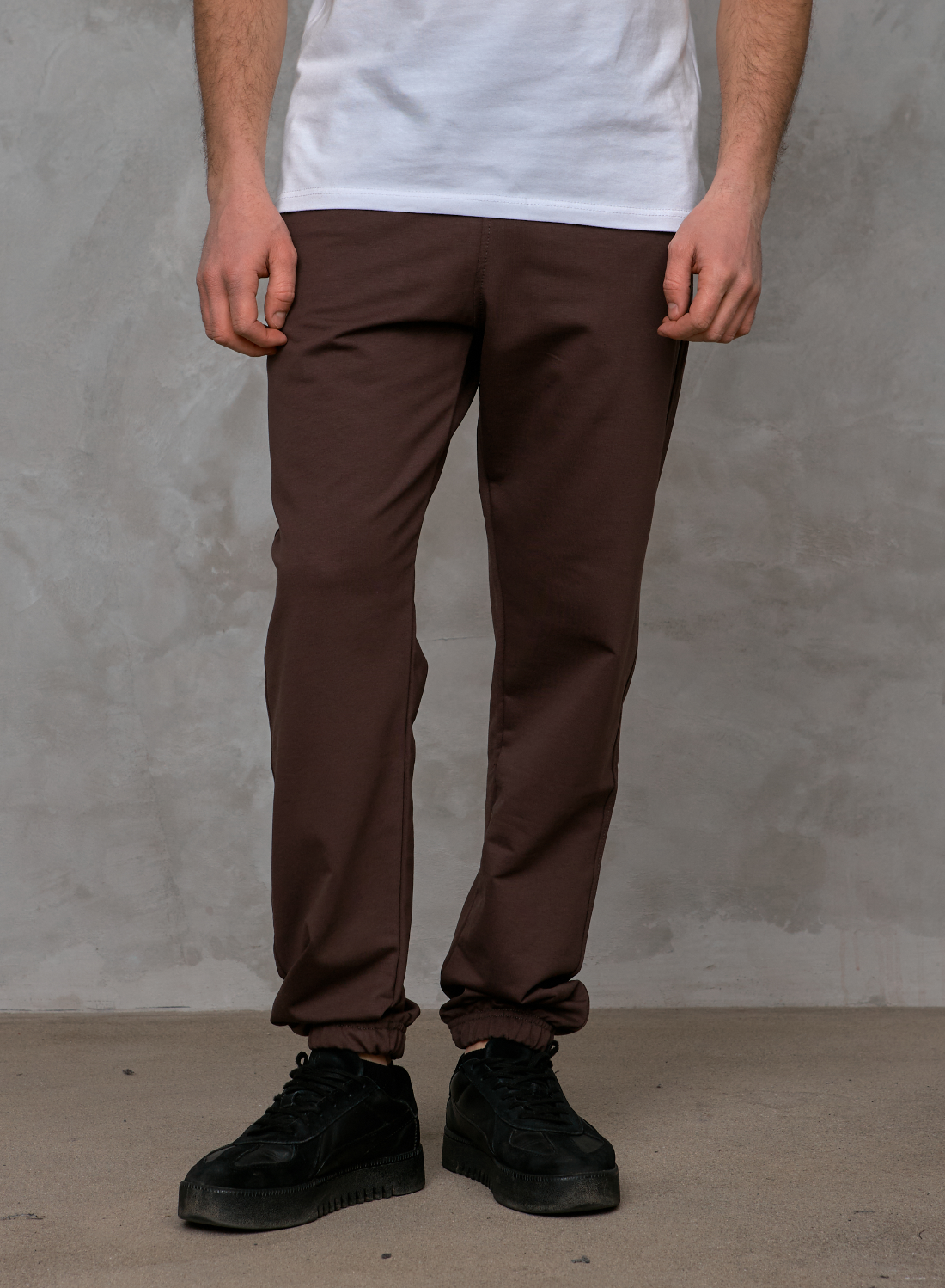 Спортивные штаны, низ на резинках 17477