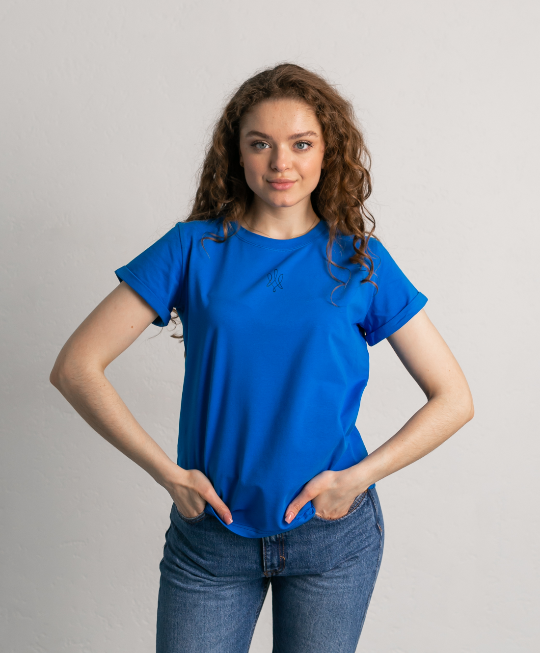 Женская футболка с Тризубом 24553
