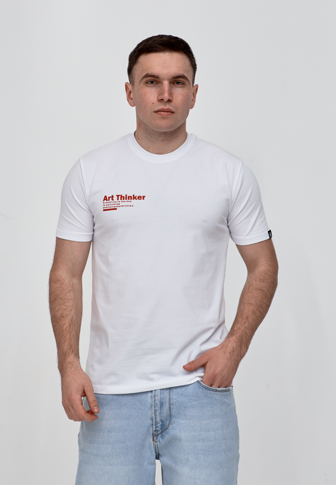 Футболка с аккуратным принтом ART THINKER 42024