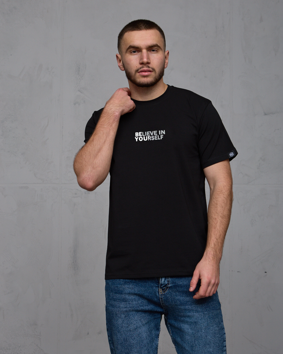 Футболка великих розмірів BELIEV IN YOURSELF 40634