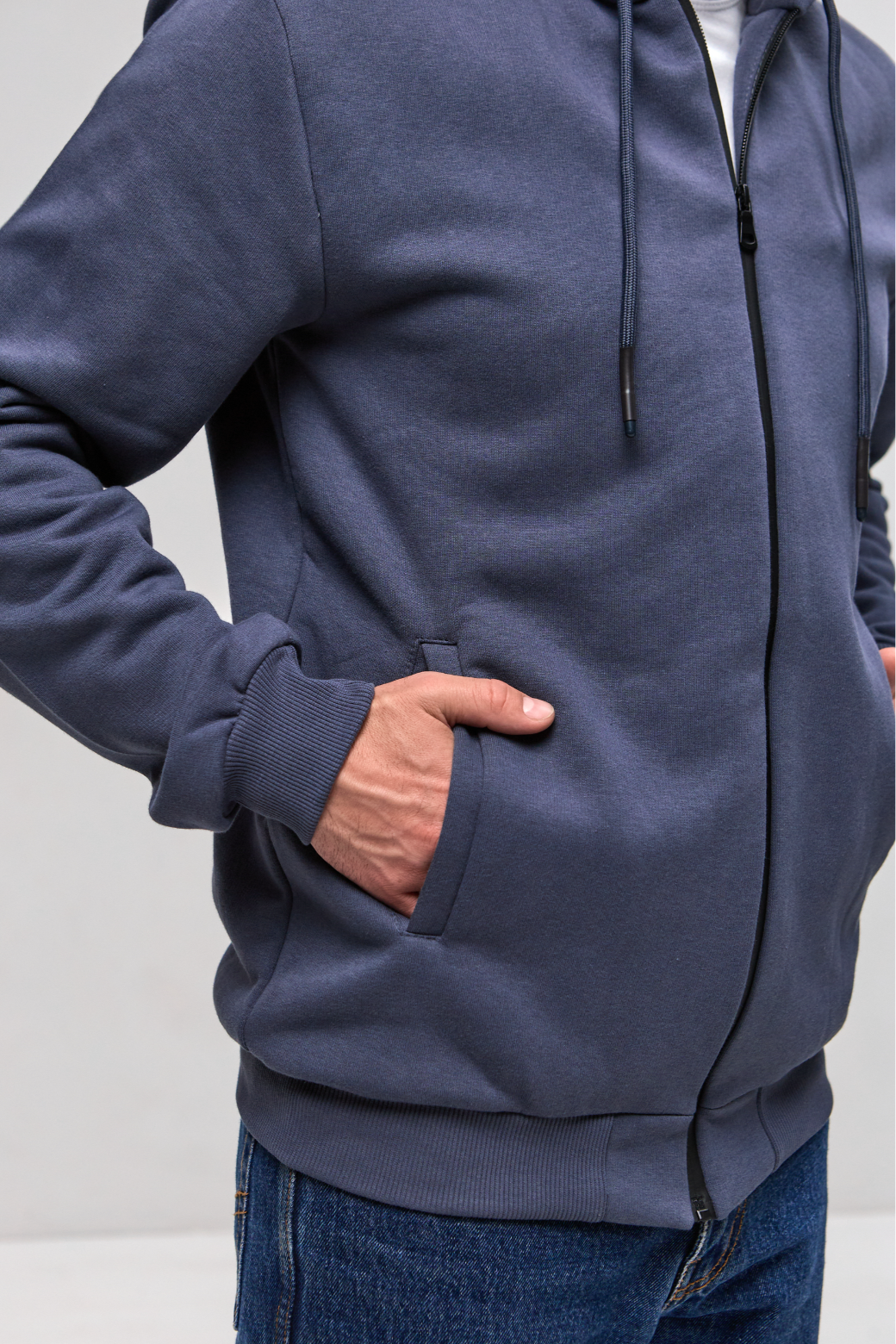 Тепла кофта на застібці з капюшоном 30465