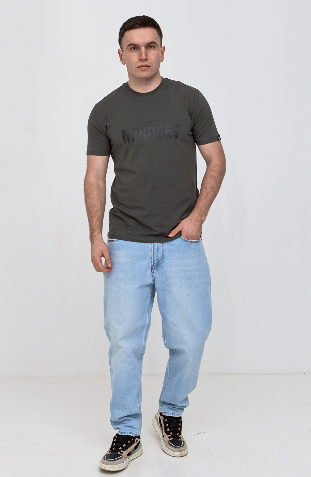Чоловіча футболка з принтом MINDSET 42020