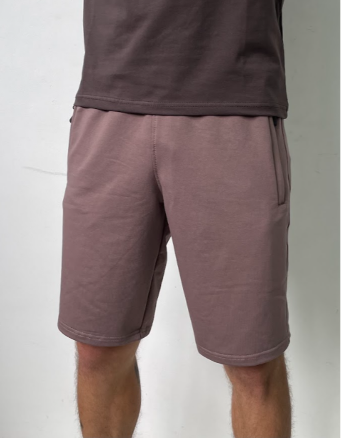 Классические мужские шорты с карманами на молнии 25038