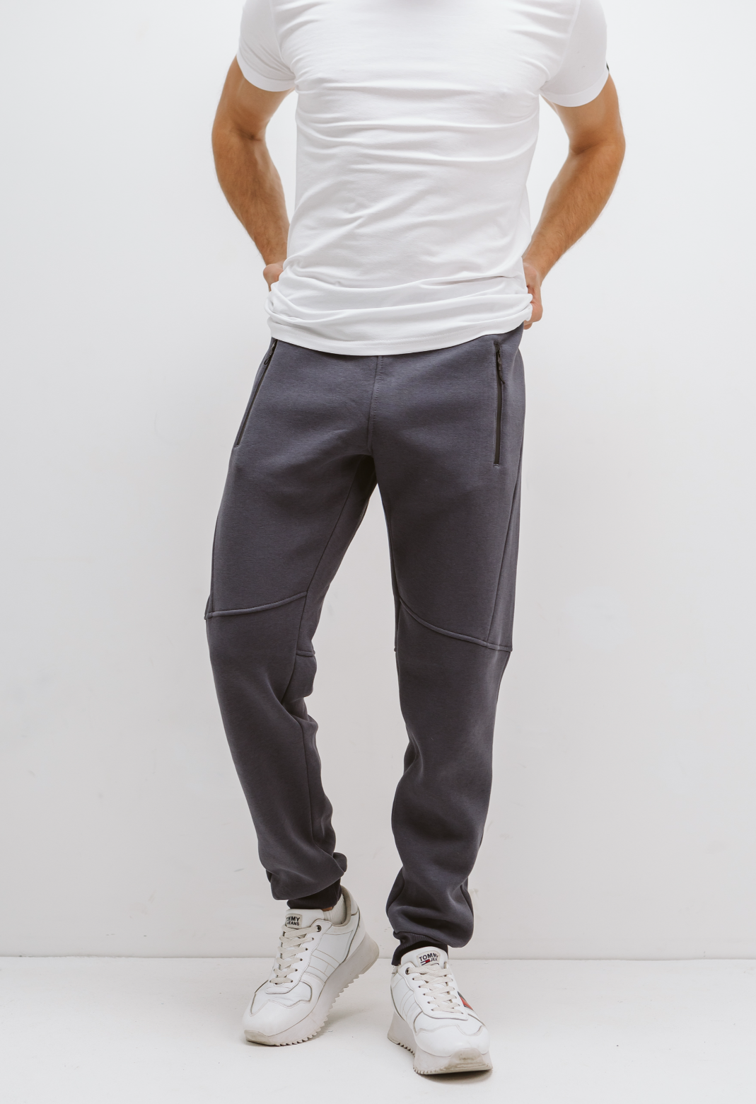 Теплые мужские штаны резанные с карманами на застежках 30668