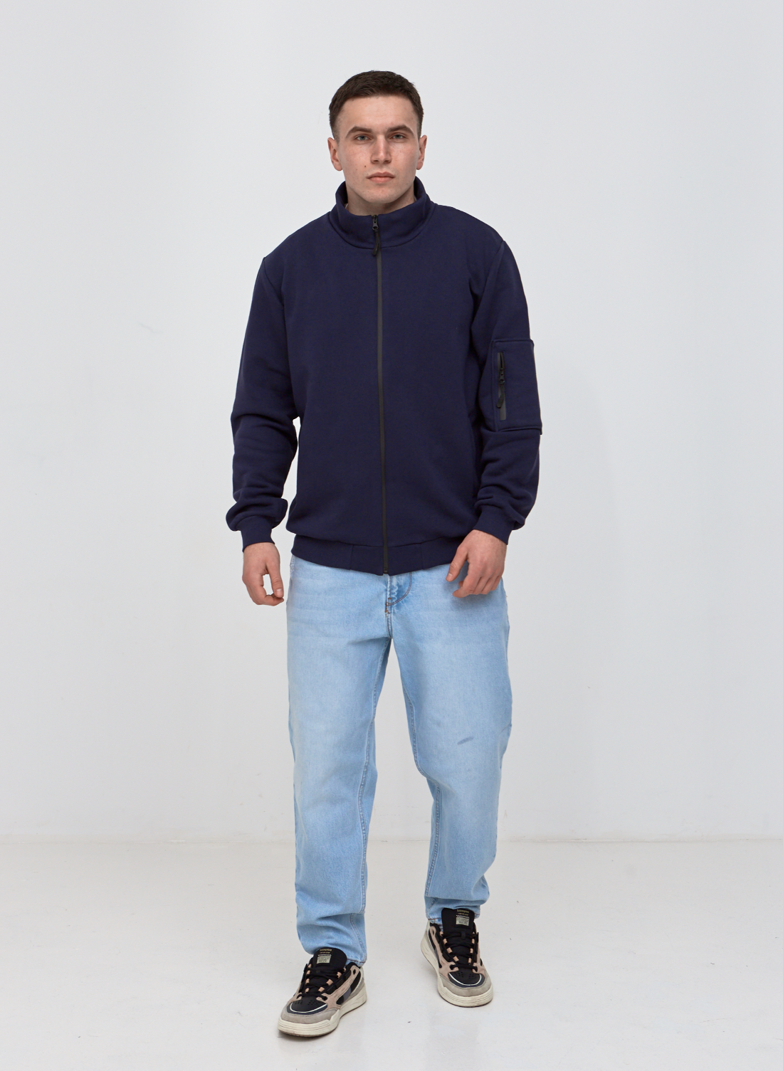 Кофта великих розмірів на застібці на рукаві 30502