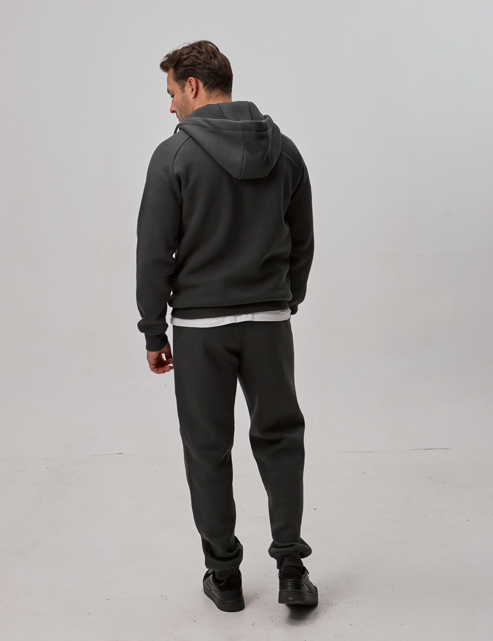 Теплый костюм с худи-регланом и капюшоном 30592