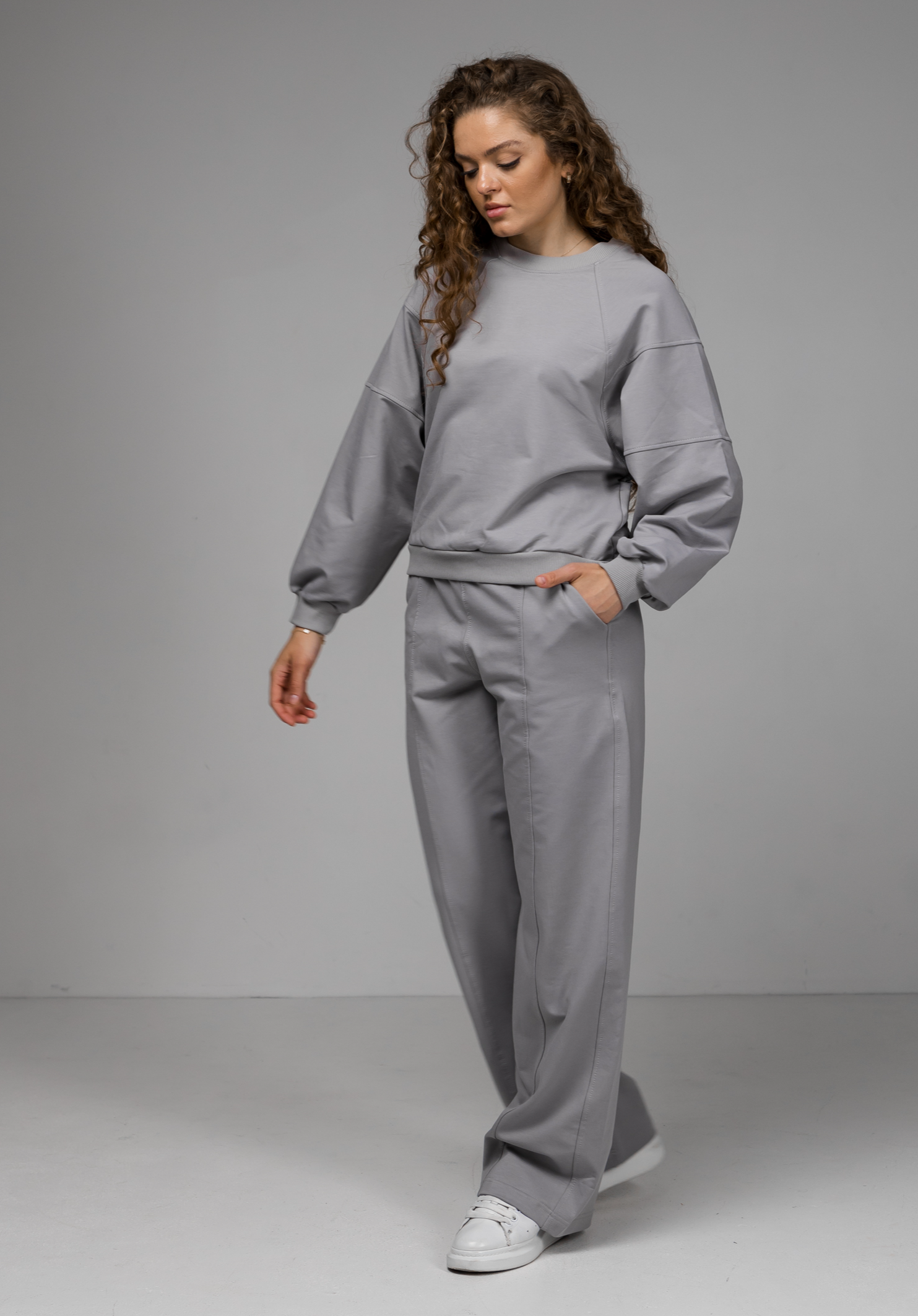 Трендовый женский oversize костюм Hector 24099