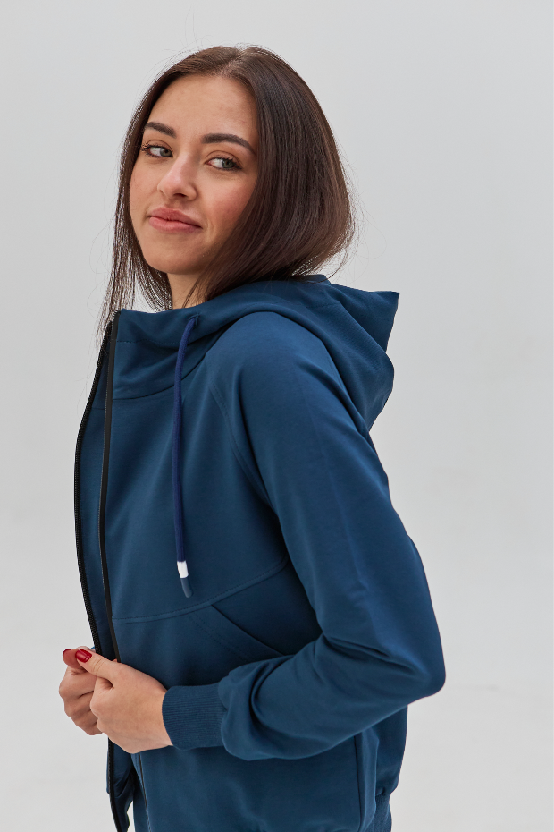 Женский спортивный костюм с кофтой на молнии 24083