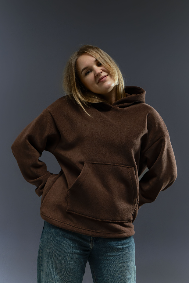 Теплая флисовая толстовка со спущенным плечом 24221