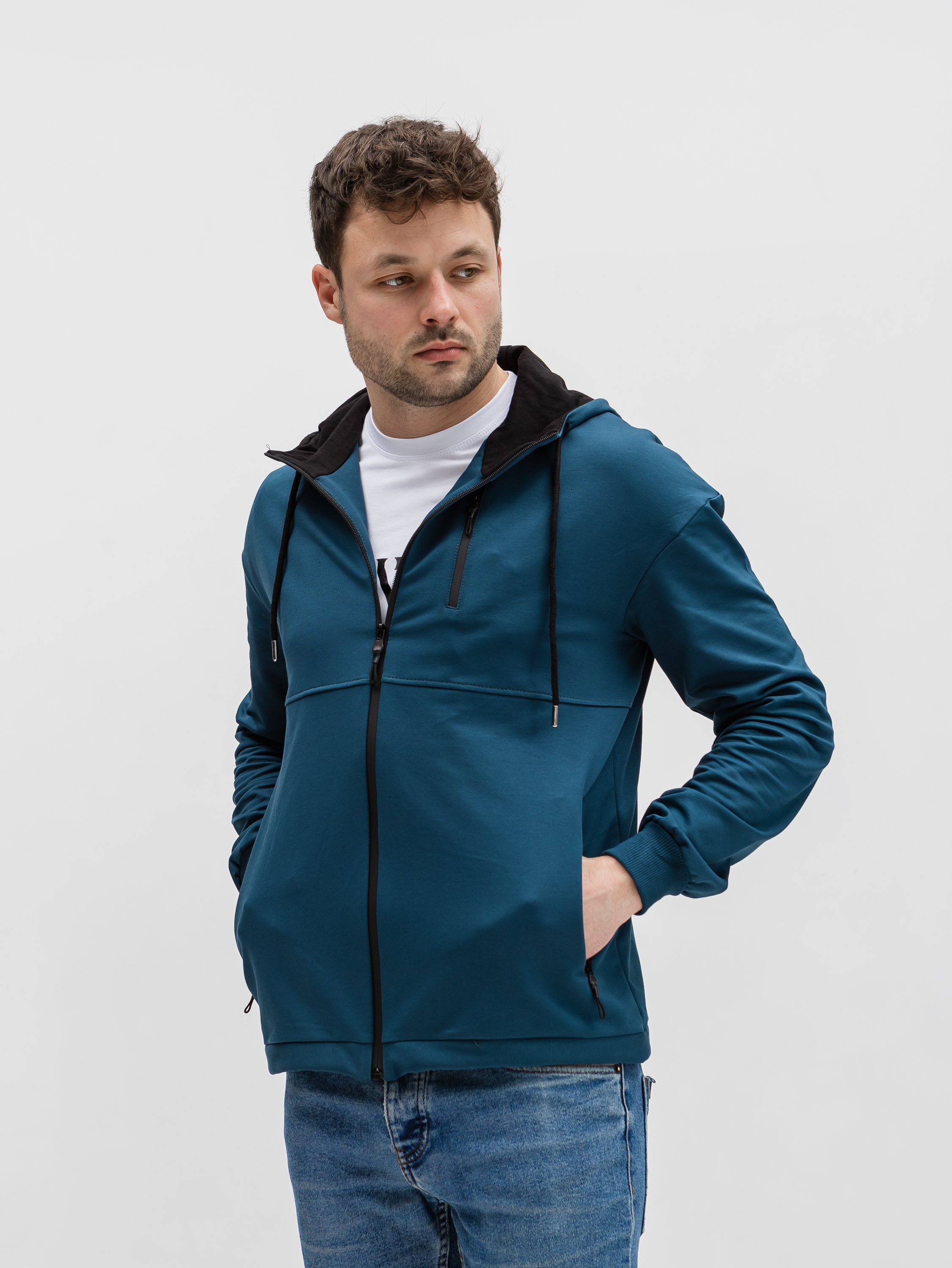 Кофта на молнии капюшоном 17317