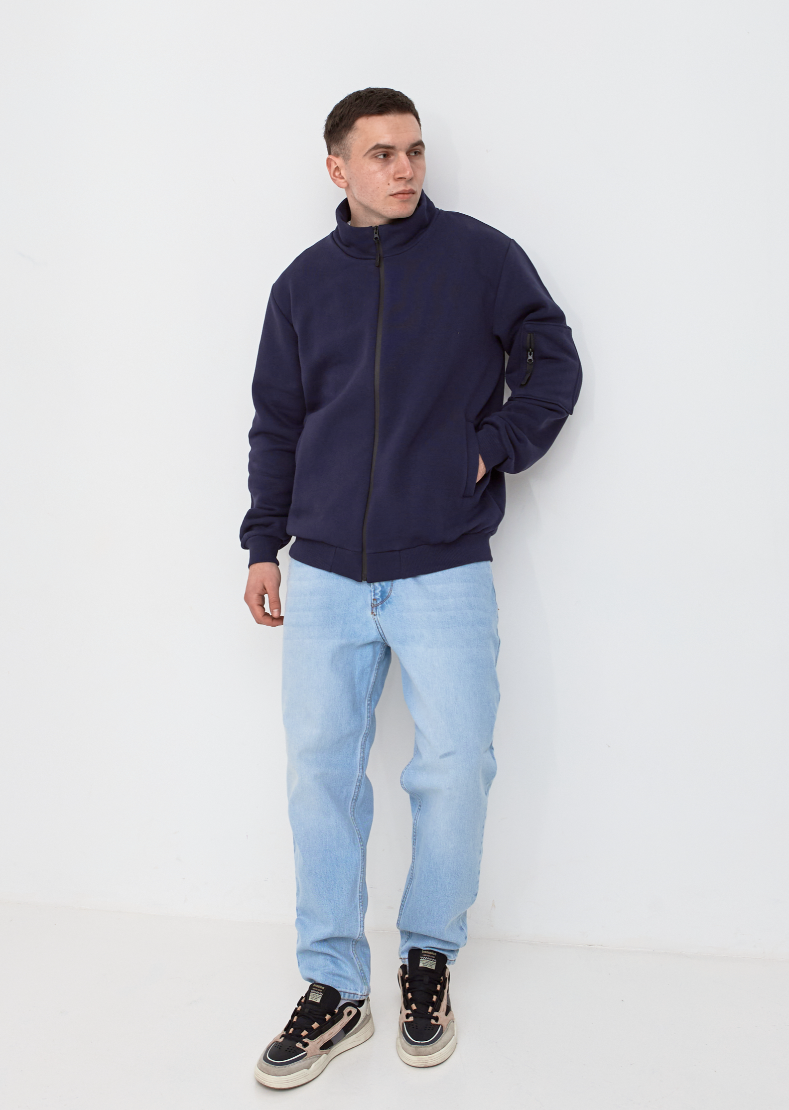 Кофта великих розмірів на застібці на рукаві 30502