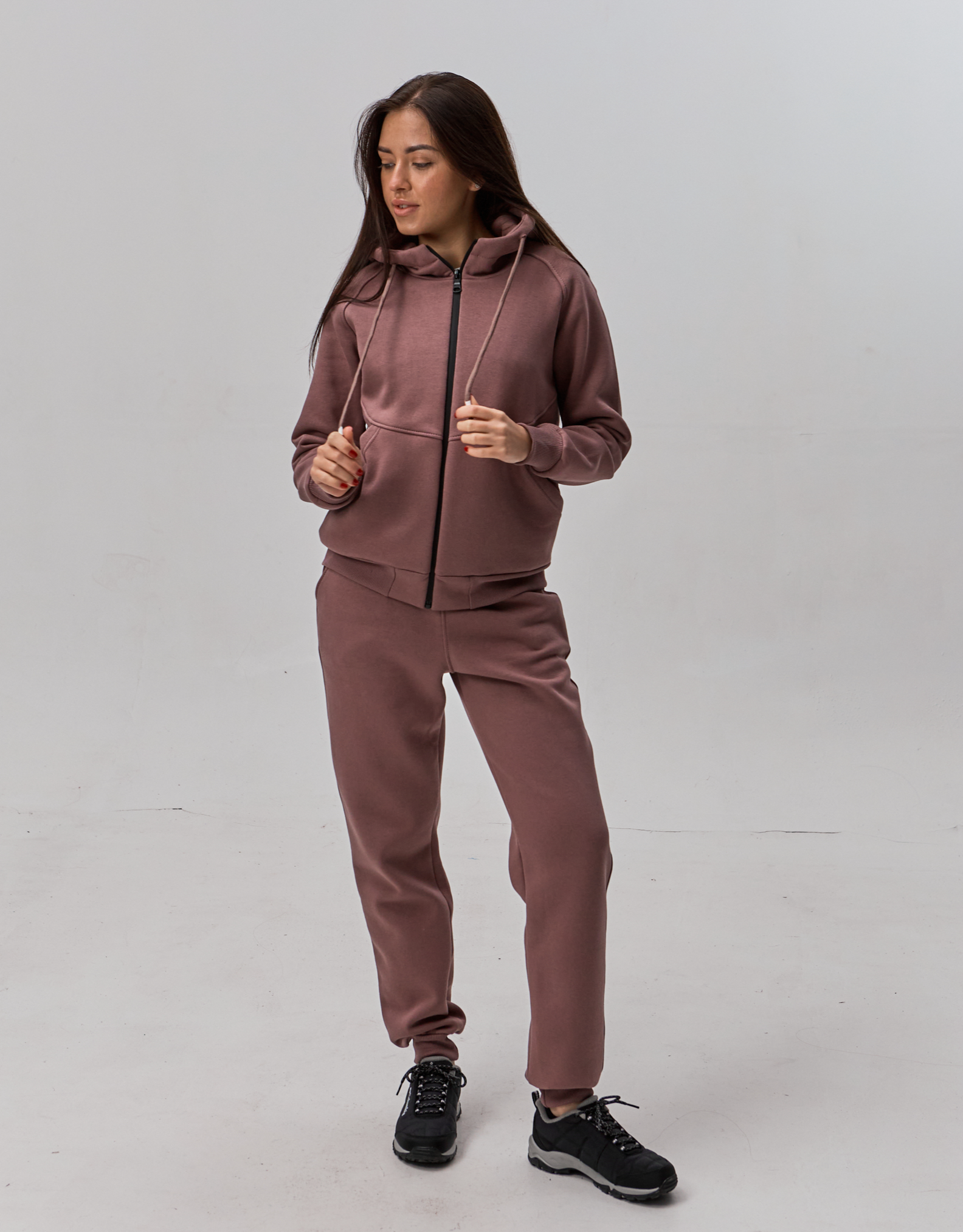 Теплий жіночий костюм з високим коміром 24104