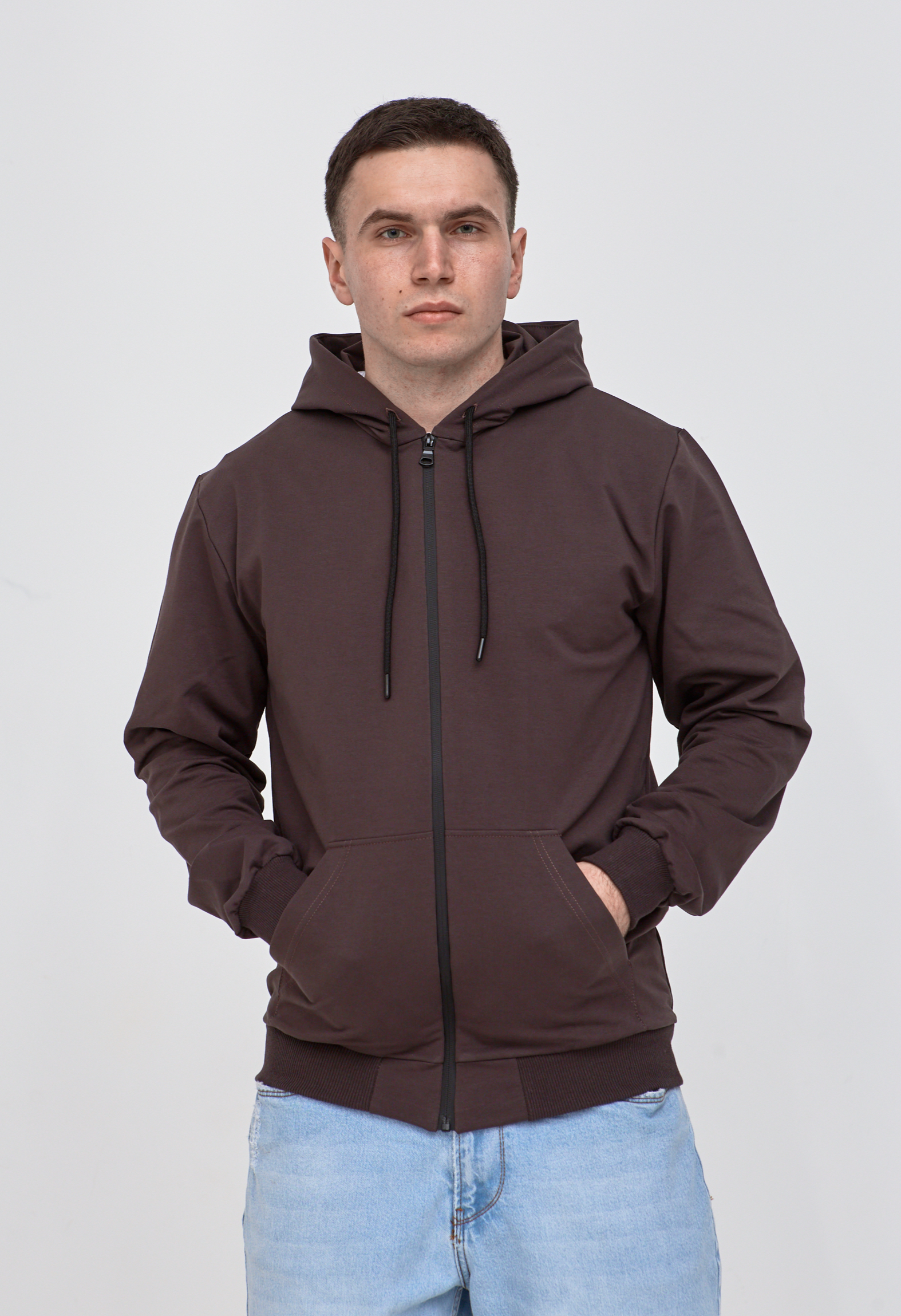 Мужская кофта на молнии с карманами-кенгуру 17325