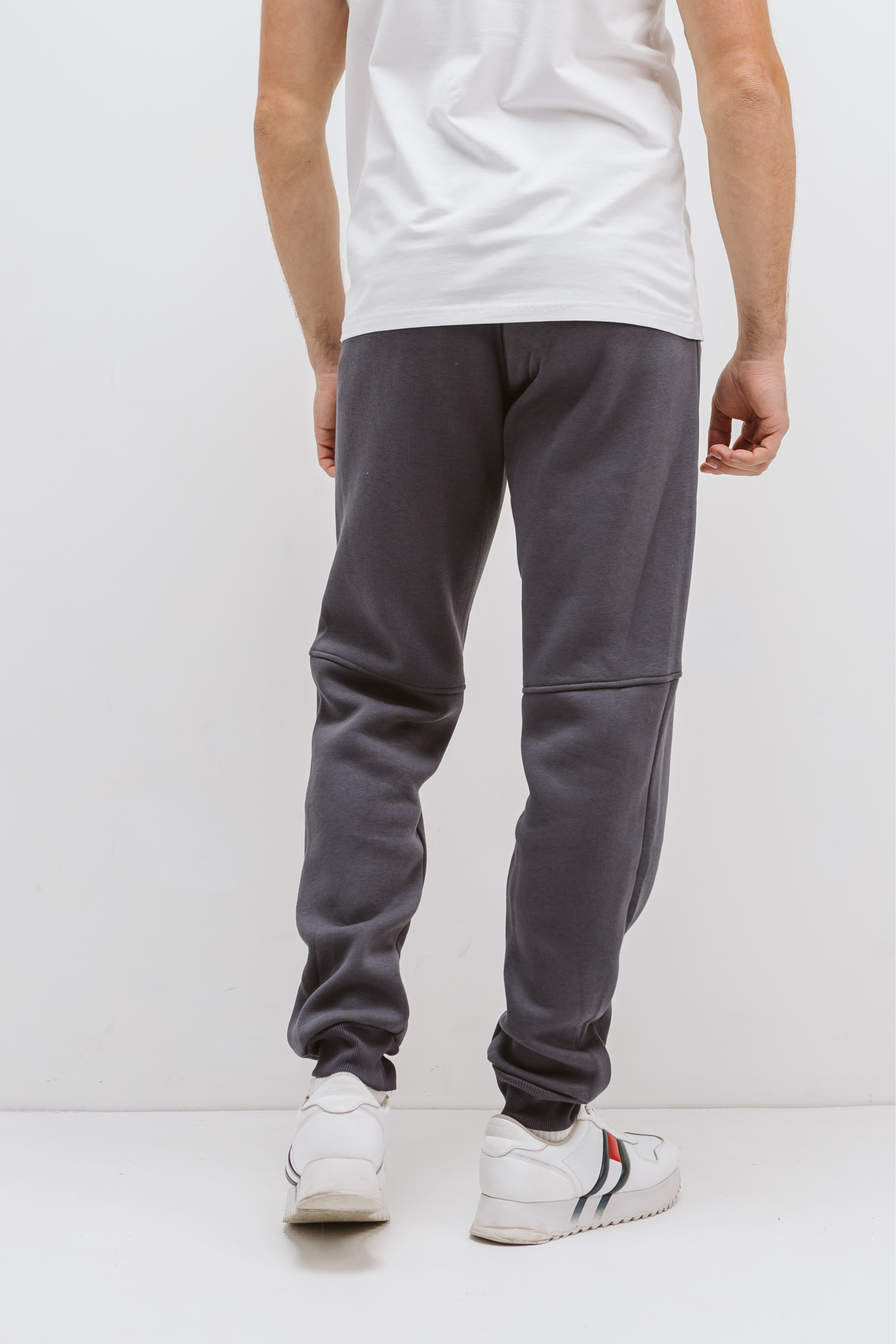 Теплые мужские штаны резанные с карманами на застежках 30668