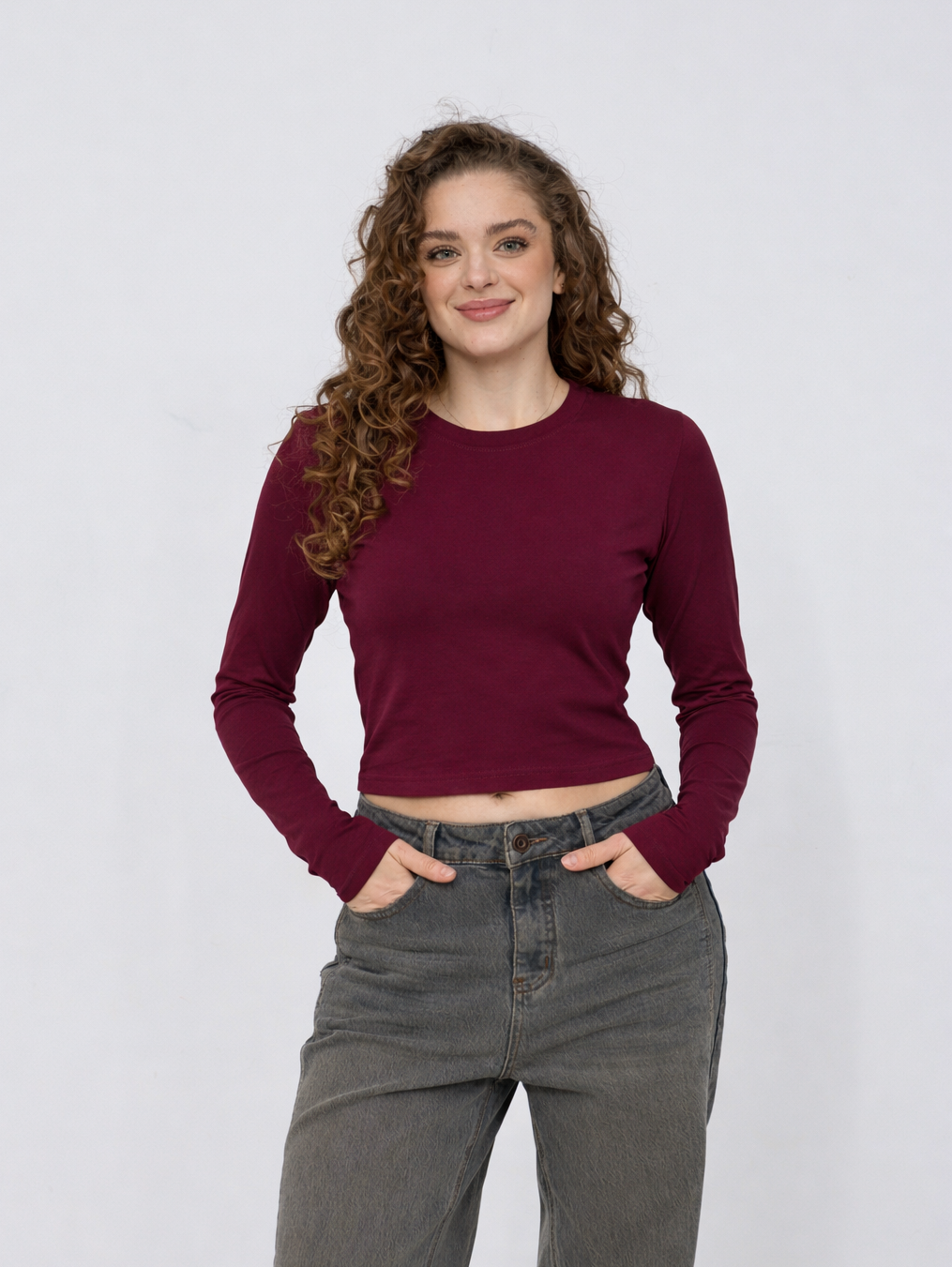 Жіночий вкорочений лонгслів з отвором для пальця на рукаві Hector 24701