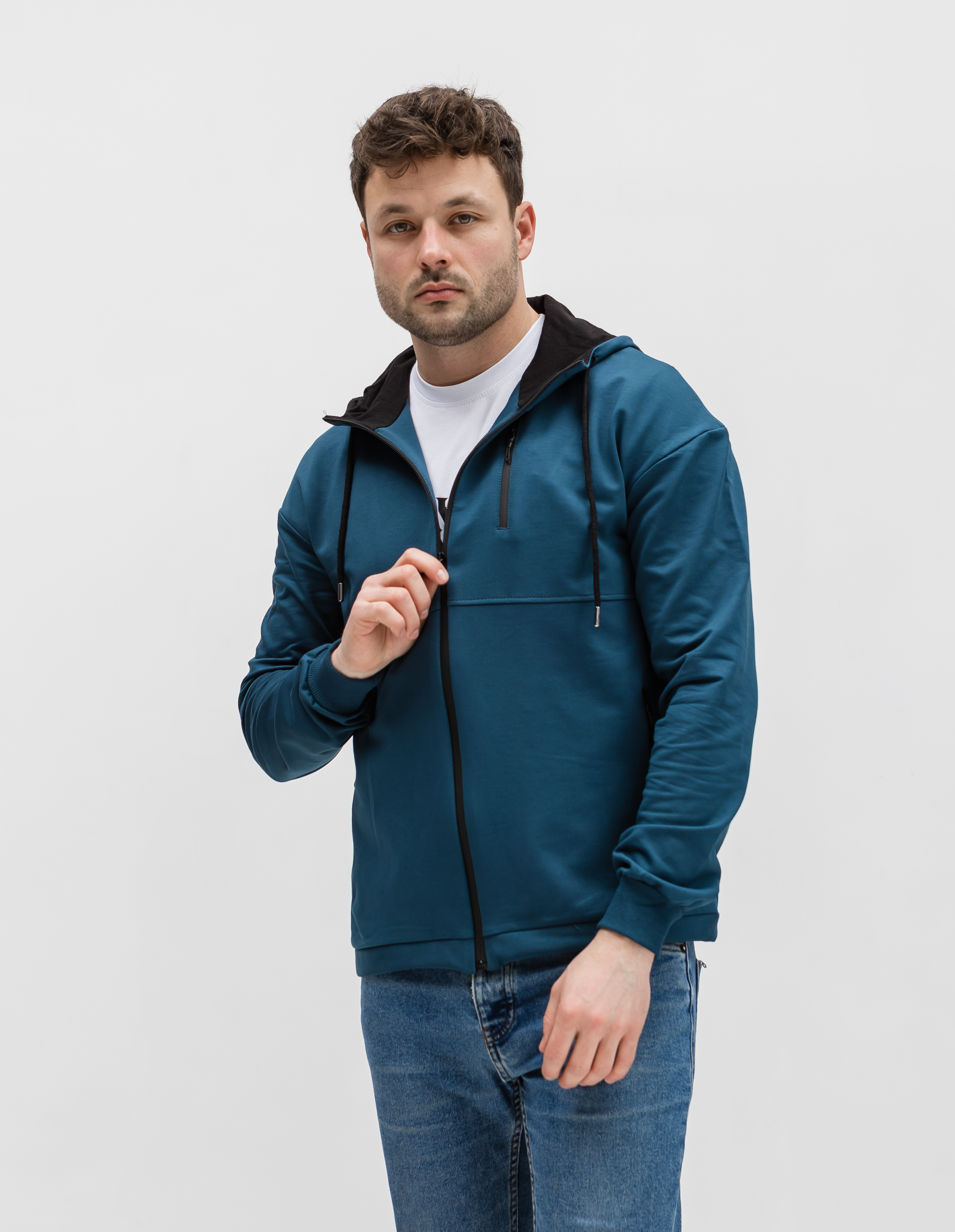 Кофта на молнии капюшоном 17317