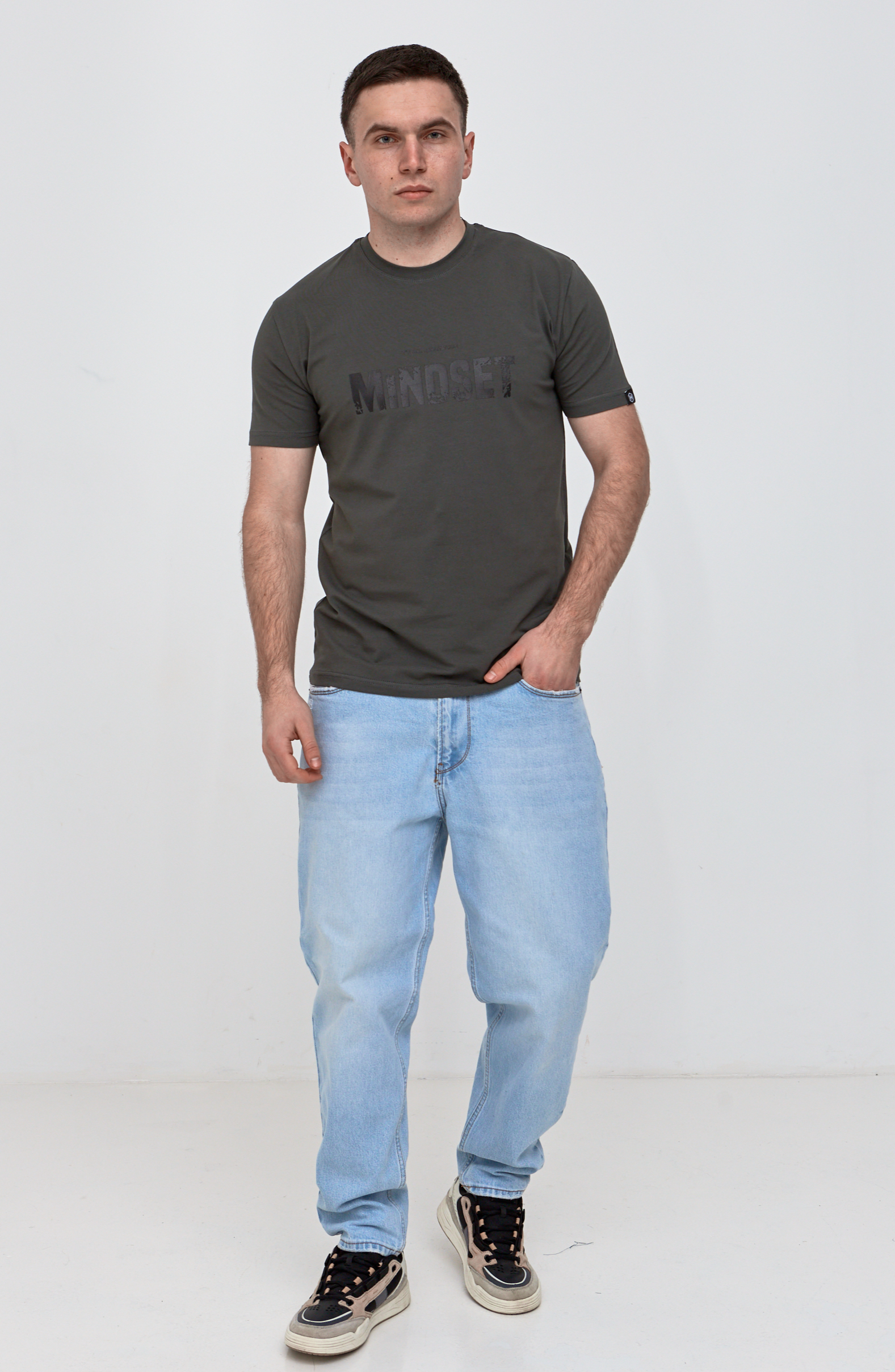 Чоловіча футболка з принтом MINDSET 42020