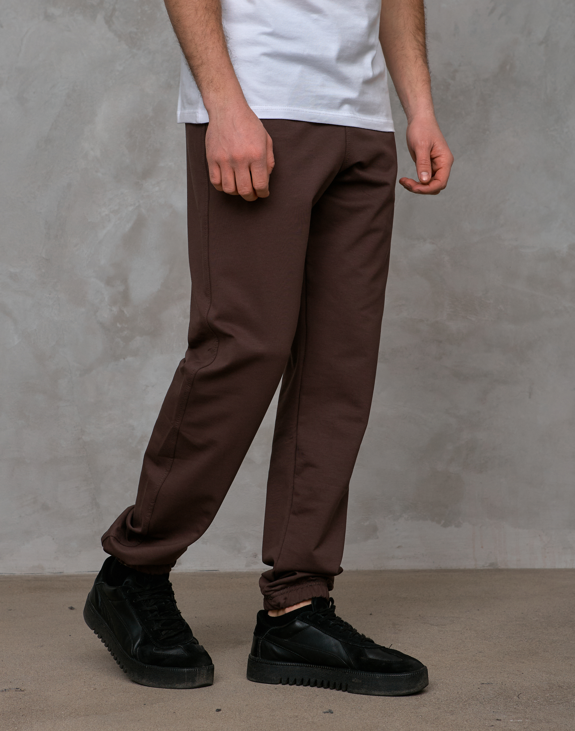 Спортивные штаны, низ на резинках 17477