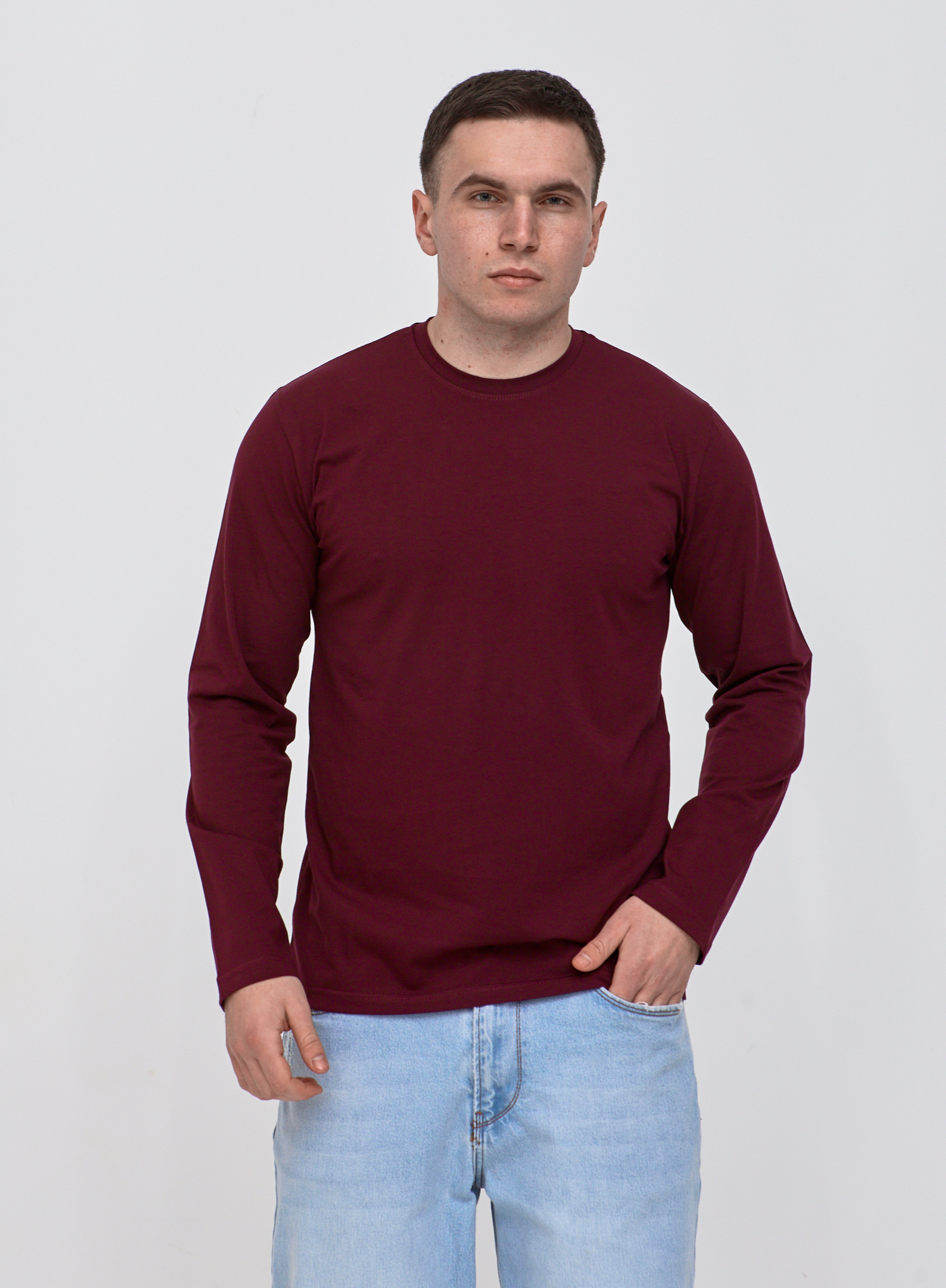 Чоловічий однотонний лонгслів 25100