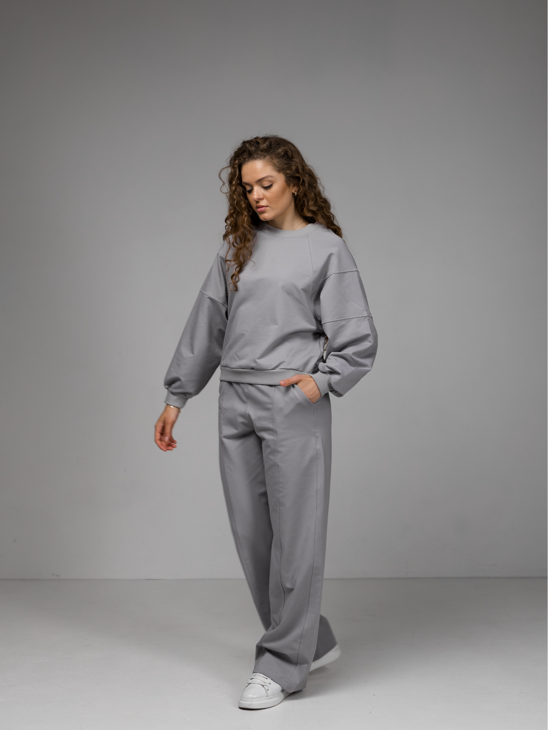 Трендовый женский oversize костюм Hector 24099