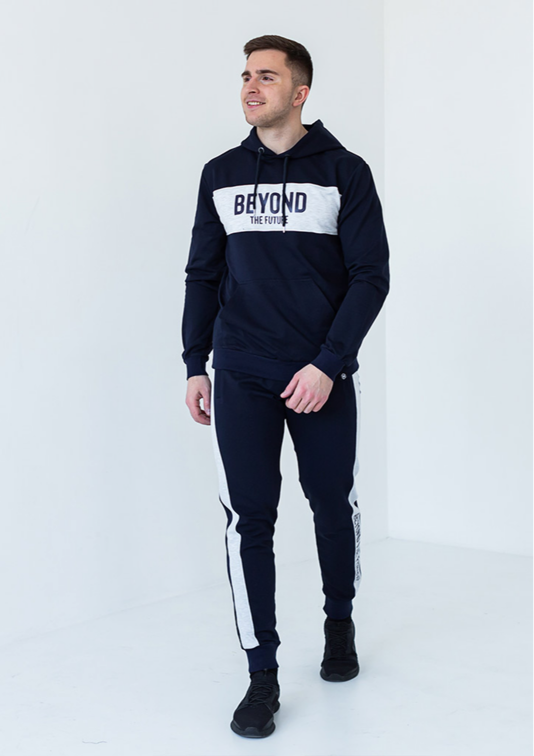 Комбинированный спортивный костюм hector 17404